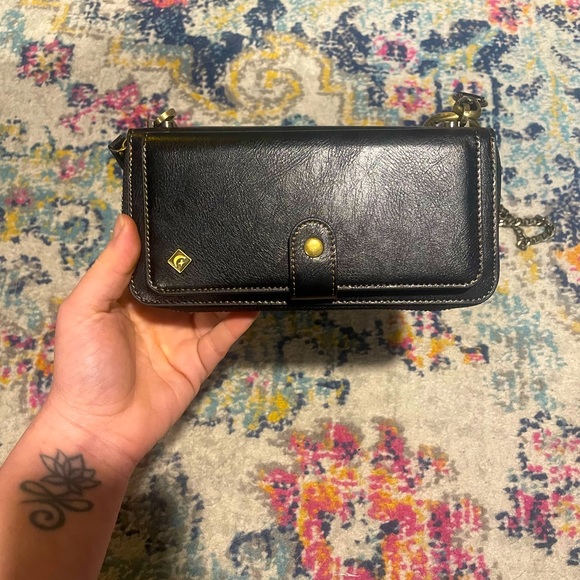 Pola brand wallet purse/ wristlet with iPhone 12 matching phone case - Picture 1 of 5